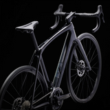 Trek Domane SL 6 Gen 4 Sort