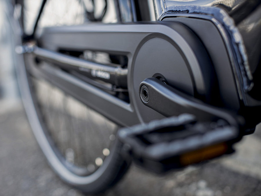 Trek district+ 4 Lowstep sort elcykel