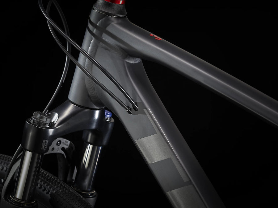 Trek Duel Sport 3 sort Hybridcykel