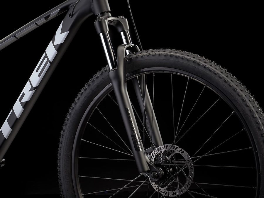 Trek Marlin 4 sort Hardtail Mountainbike