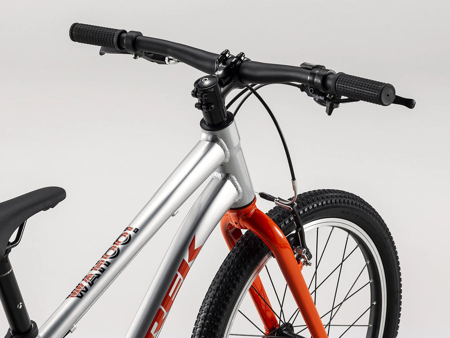 Trek Wahoo 20" sølv orange Børnecykel