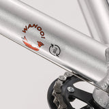 Trek Wahoo 24" sølv orange Børnecykel