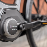 Trek District+ 1 Lowstep Grå Elcykel med 400wh Batteri